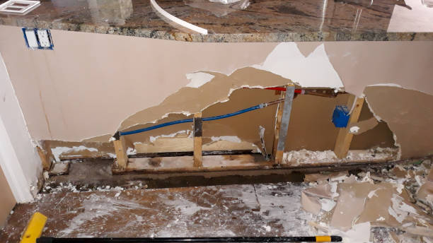 Local water damage restoration in MS